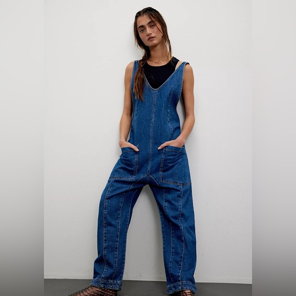 Boutique Blue Denim jumpsuit Overalls - Picture 1 of 7